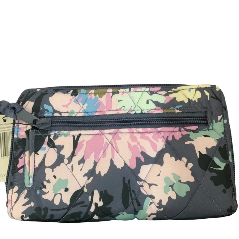 Vera Bradley Ultralight Turnlock Wallet “Chrysanthemum Crush”. NWT - Picture 5 of 8